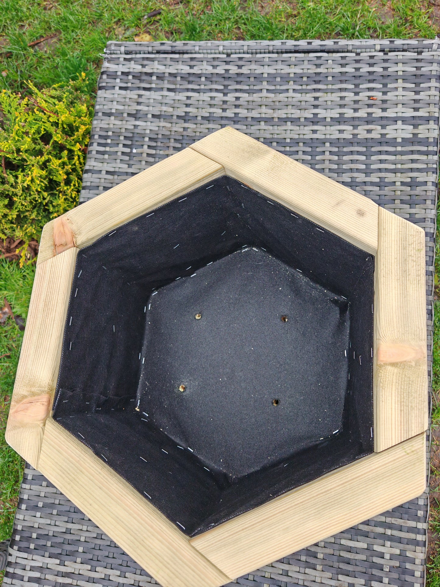 2x Hexagon Planter bundle